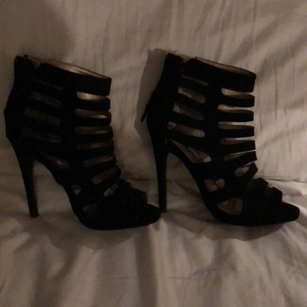 Black High heels
